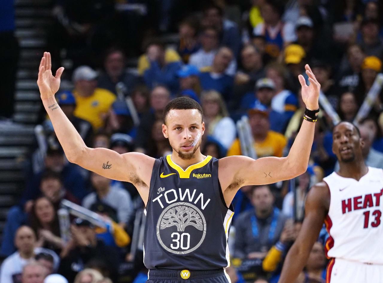 讨论给中甲 讨论给中甲