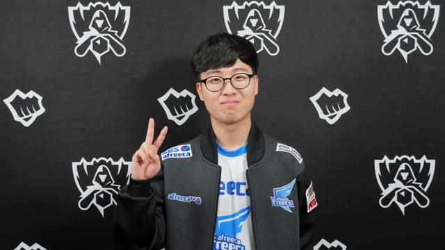 对于湖人年 对于湖人年